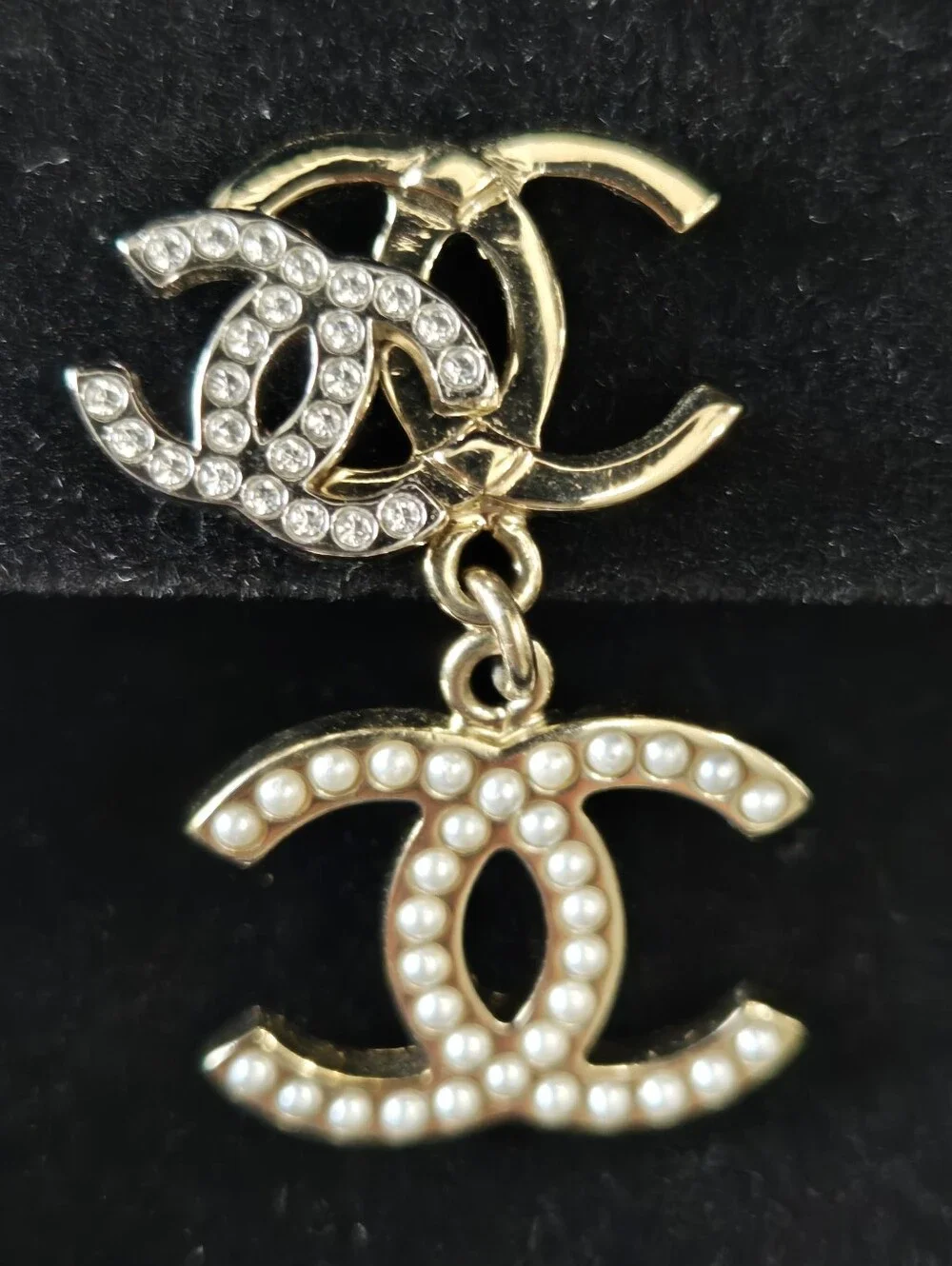 #148 - Chanel Triple CC Crystal/Pearl Earrings Light Gold/Silver 21B- AUTHENTIC